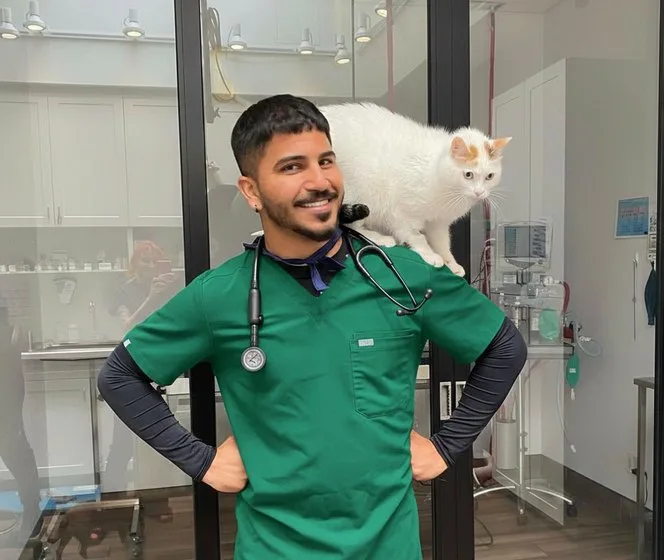 Dr. Brar, DVM at Greenlight Pet ER Plantation